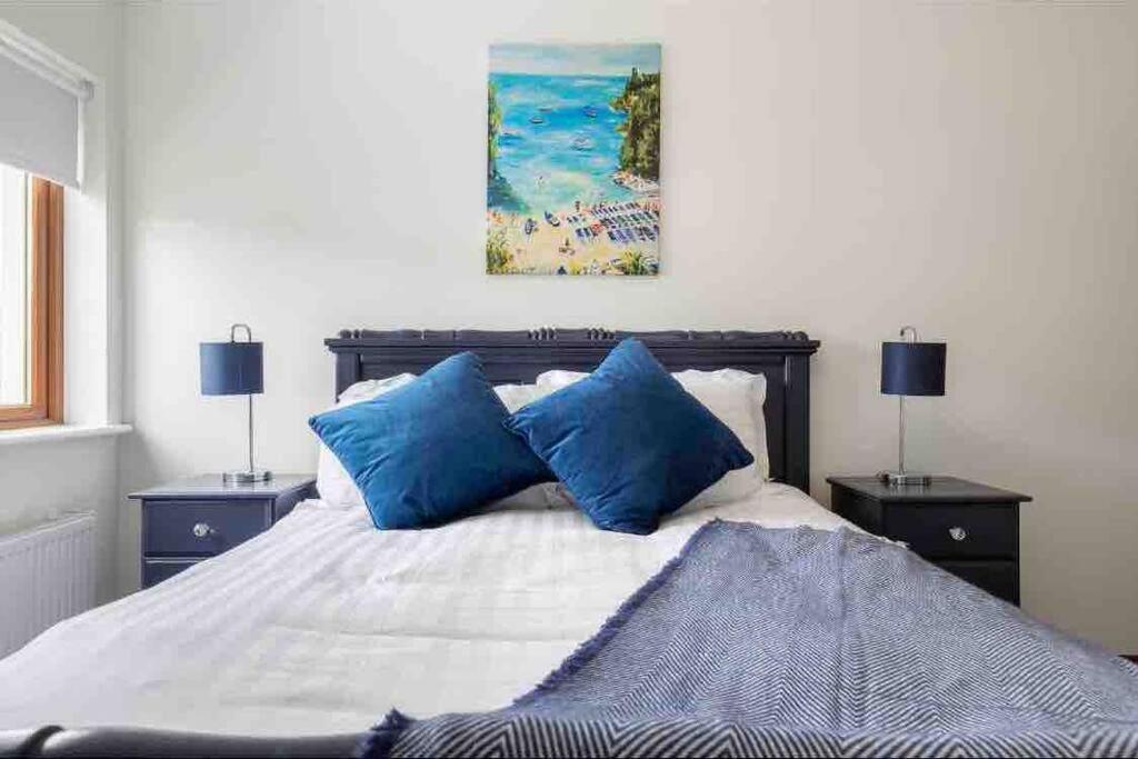 Wonderful Coastal Home In Dingle Town Exteriér fotografie